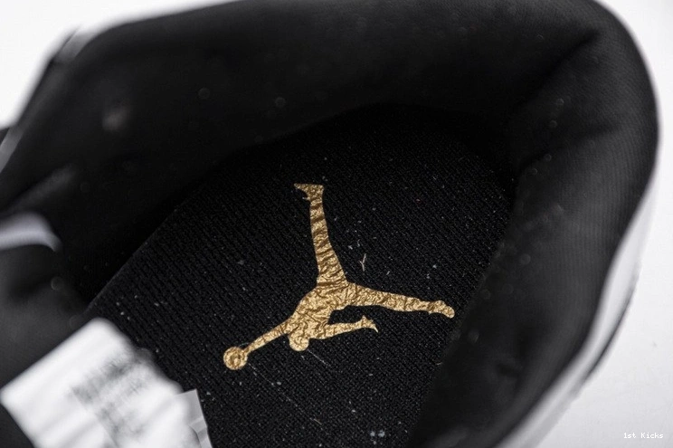 White   Patent Jordan 852542-007 Black 1 Mid Gold 0225